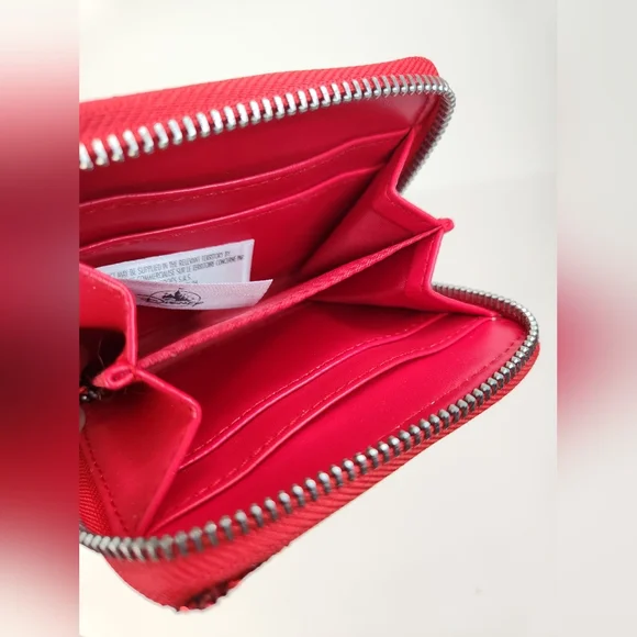 Minnie Mouse Wristlet - Picture 4 of 4